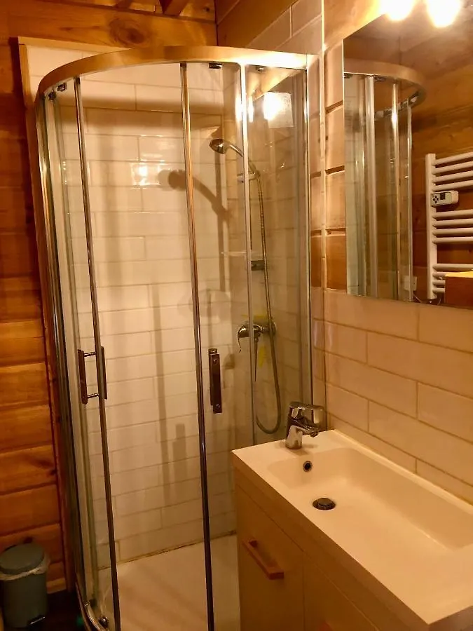 Appart 50M2 4 A 5 Pers Dans Chalet De Charme Vimines 0*,  France